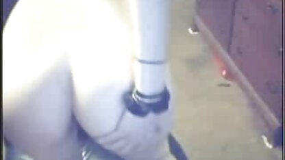 Blonde Mature masturbation devant webcam mures et cochonnes