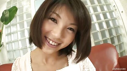 Femme tatouée aux matures tres salopes cheveux verts se caressant avec un vibromasseur