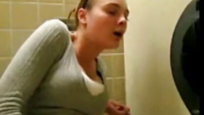 Une cochonnes matures francaises compilation du visage d'une femme pendant l'orgasme de rapports sexuels avec une machine à sexe