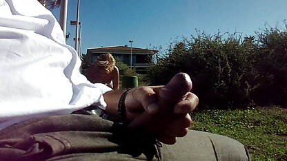 Nu danseurs gros seins salopes de matures montre gros cul