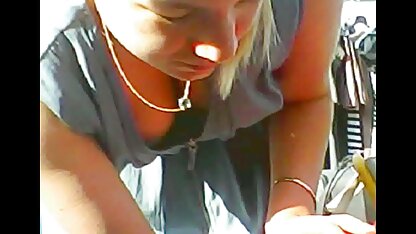 Chauve vendeur belles matures salopes baise avec sexy shopper