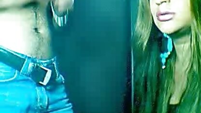 Blonde matures salopes nues mature brillant seins et le cul sur webcam