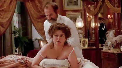 Couper le sexe video de salopes matures avec un gros seins milf Kelly Madison