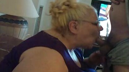 Blonde Femme au foyer en chair de couleur collants baise salopes françaises matures son mari