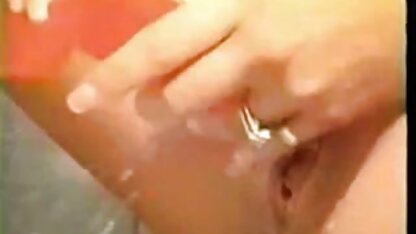 Actrice avec maturesalope de gros seins ayant des relations sexuelles avec hahale