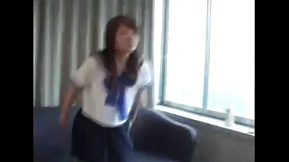 Fist Anal matures salopes poilues devant webcam fait par jeune blonde