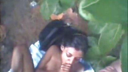 L'homme avec la queue francaises matures salopes d'une envie de chatte milf Et Jeune Petite amie
