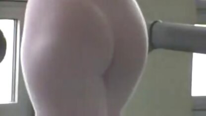 Olivia Nova Vagin masturbation dans la salle de bain matures salopes francaises et lui donner à un ami