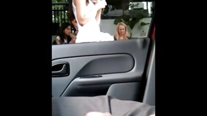 Brunette en lingerie video tukif mature rouge a vagin avec gode en verre