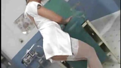 Ébène bâton grosse bite salopes matures poilues blanc serré anal et un saupoudrage de sperme sur son visage