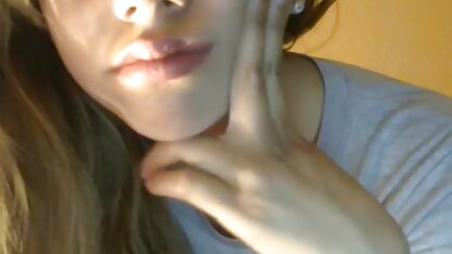Blond aime trio et mature bien cochonne prendre sperme de copain copine dans elle bouche