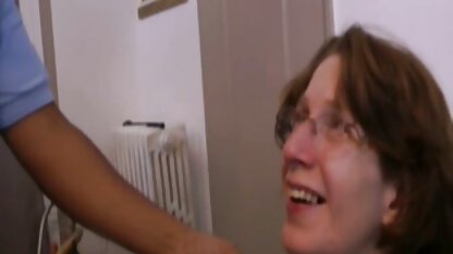 Plantureuse blond sur Table anal matures salopes françaises putain de