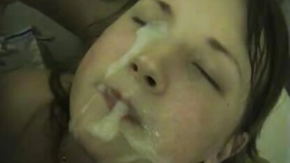 Les filles viennent à matures cochonnes en streaming la salle de gym pour pomper le corps